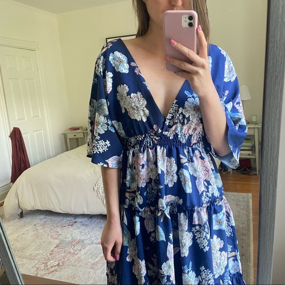 V Neck Floral Mini Dress - Picture 3 of 6